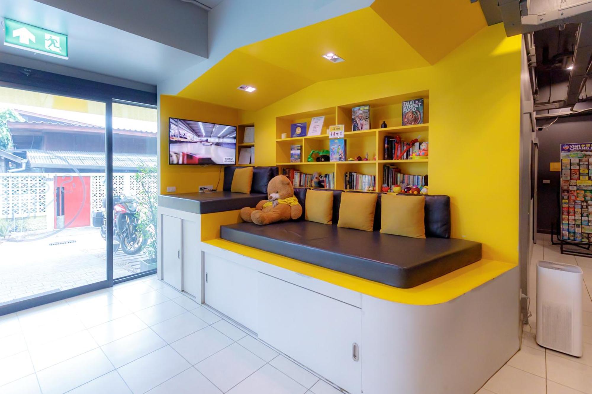 Sleep Mai Thapae Chiang Mai Old City Lifestyle Hotel Bagian luar foto